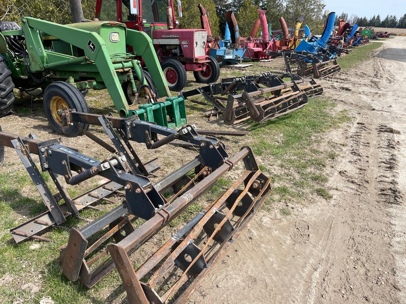 Tillage - Harrow  Remlinger Double Rolling Harrows with Buster Bars - 32" Photo